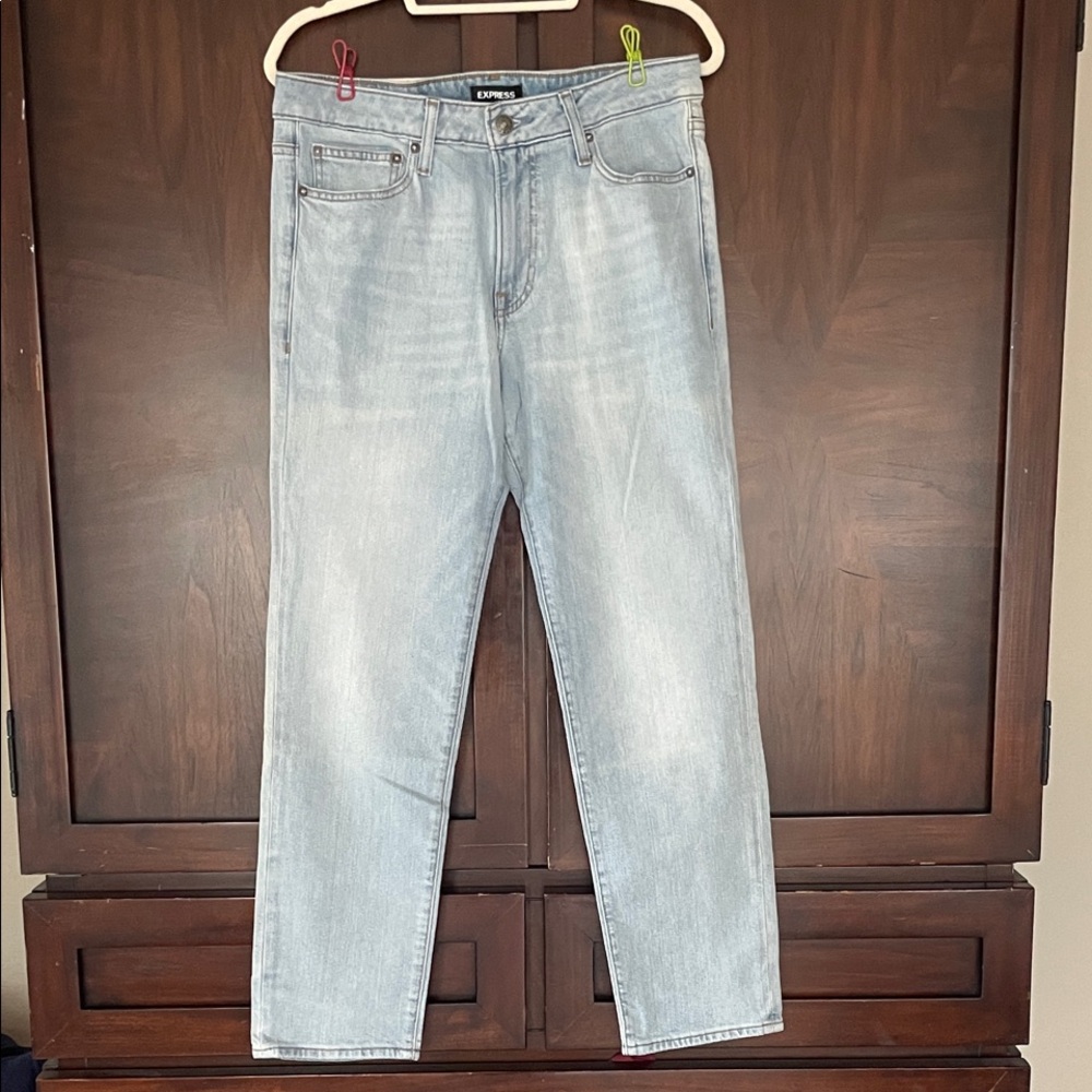 Express Men's Straight Jeans in Light Blue